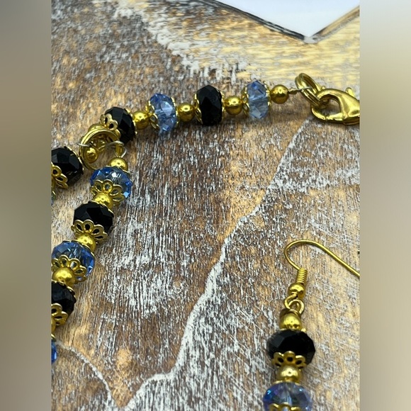 Necklace and Earrings Set Blue and Black Sparkling Beads Gold Tone Layered - Picture 11 of 14